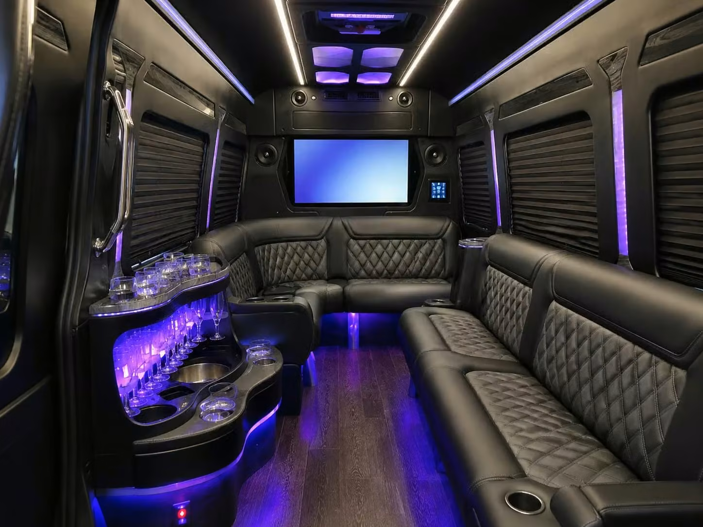 lima 15 to 50 passenger prom party buses and sprinter limos in lima
