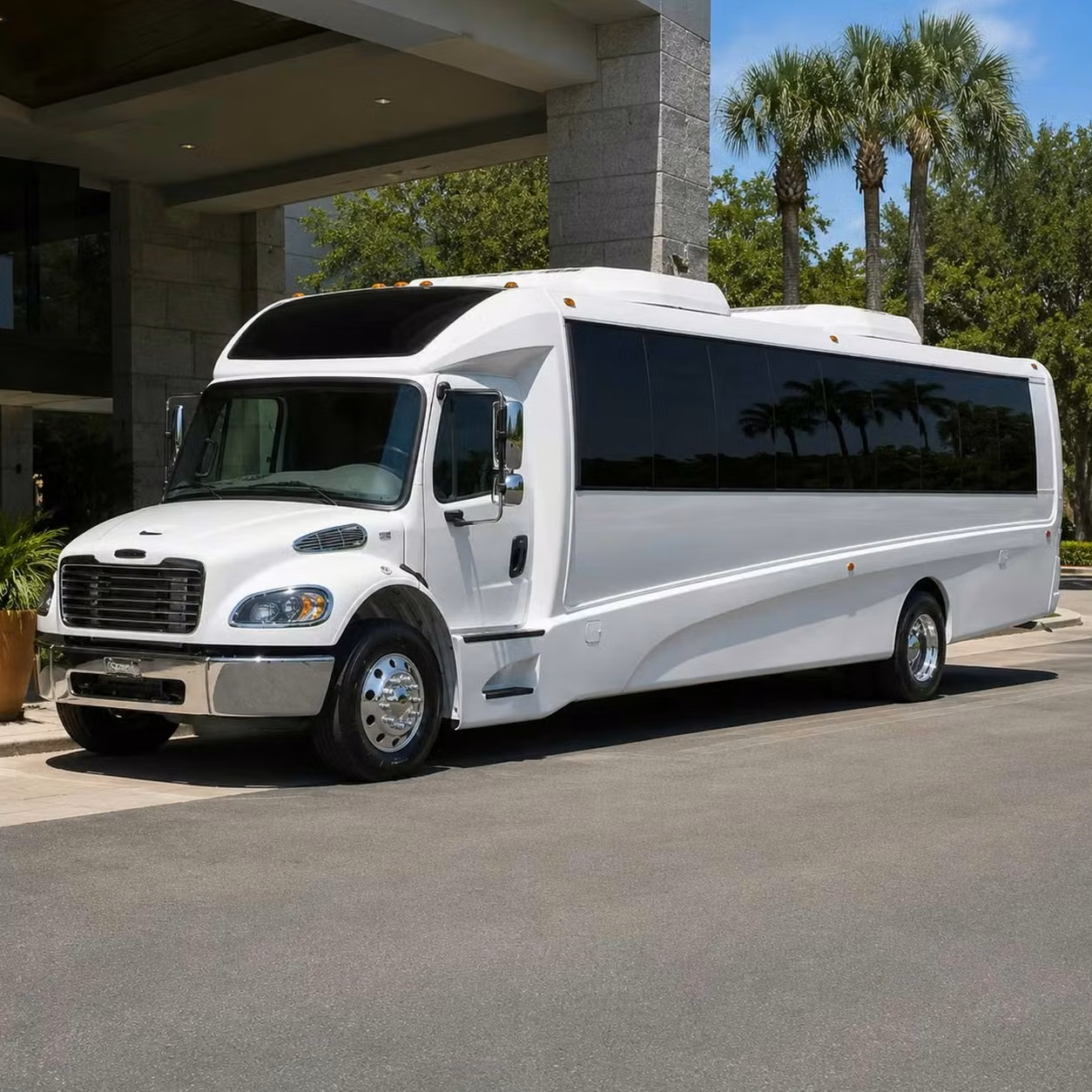 lima 30 passenger minibus rental