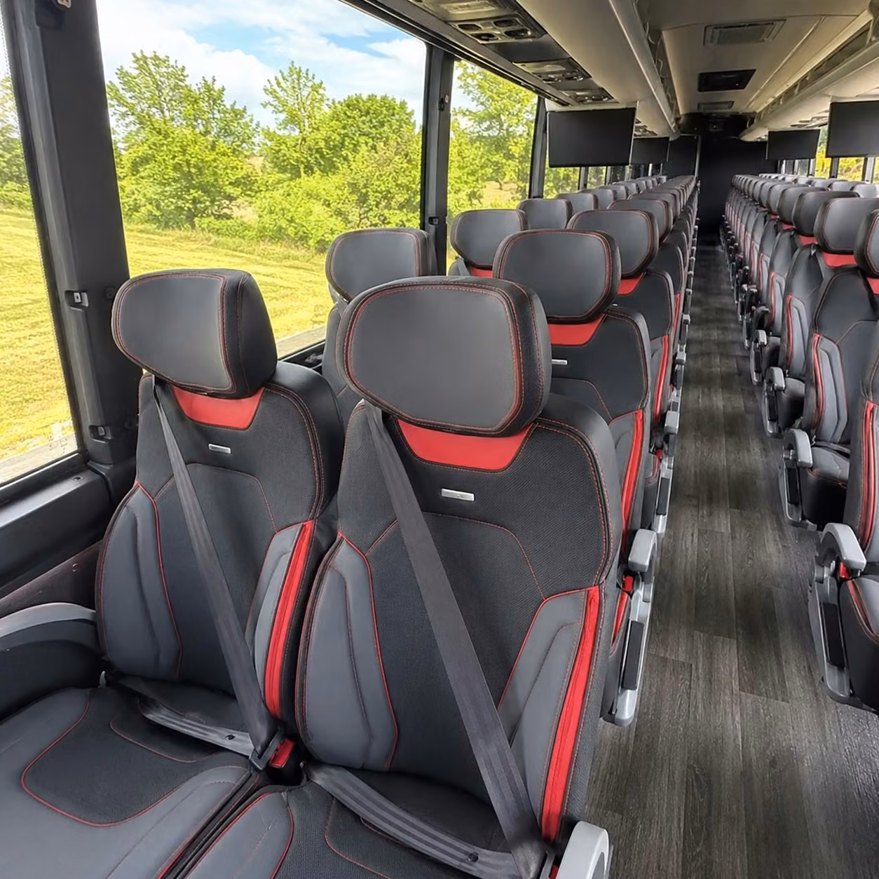 lima charter bus interior 1