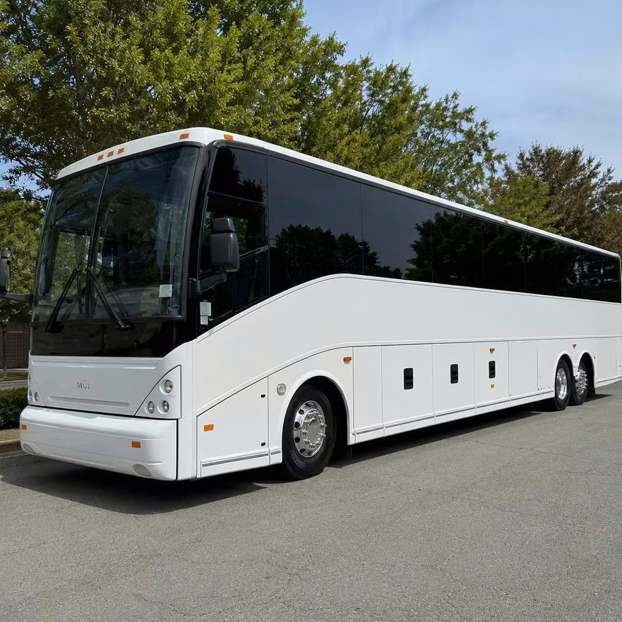 lima employee shuttle bus rentals and corporate transportation