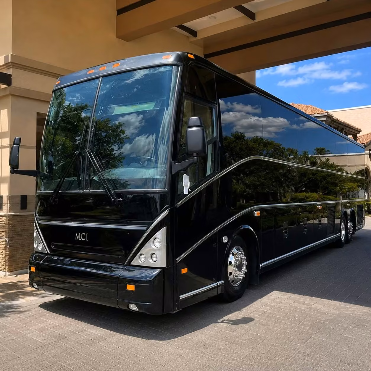 lima hourly full day and multi stop private bus packages in lima