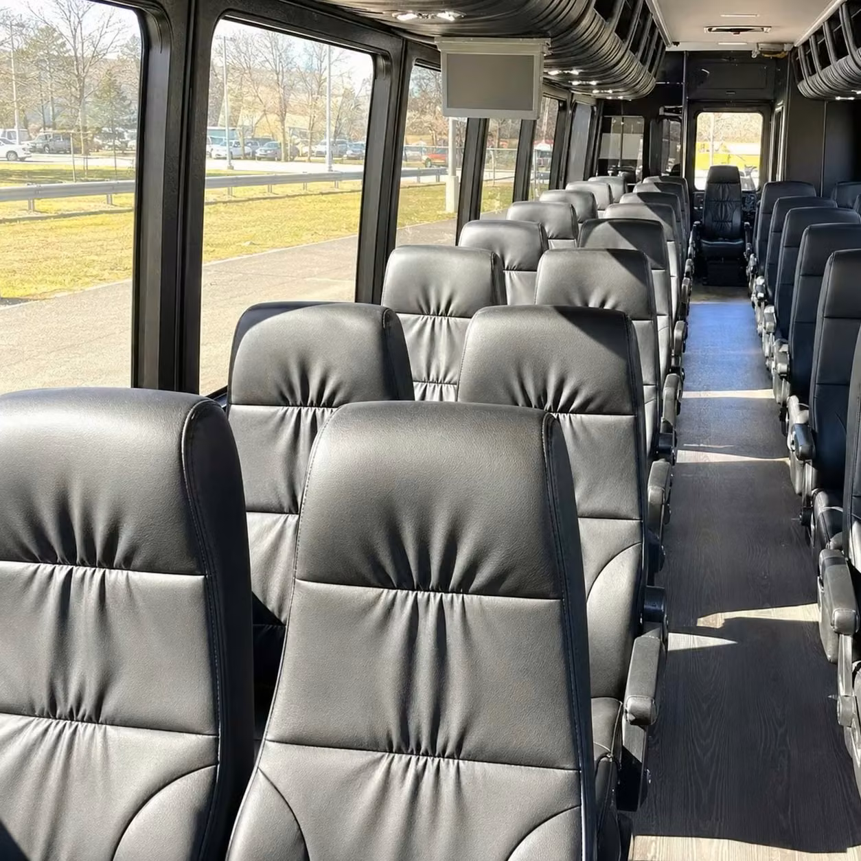 lima minibus interior 2