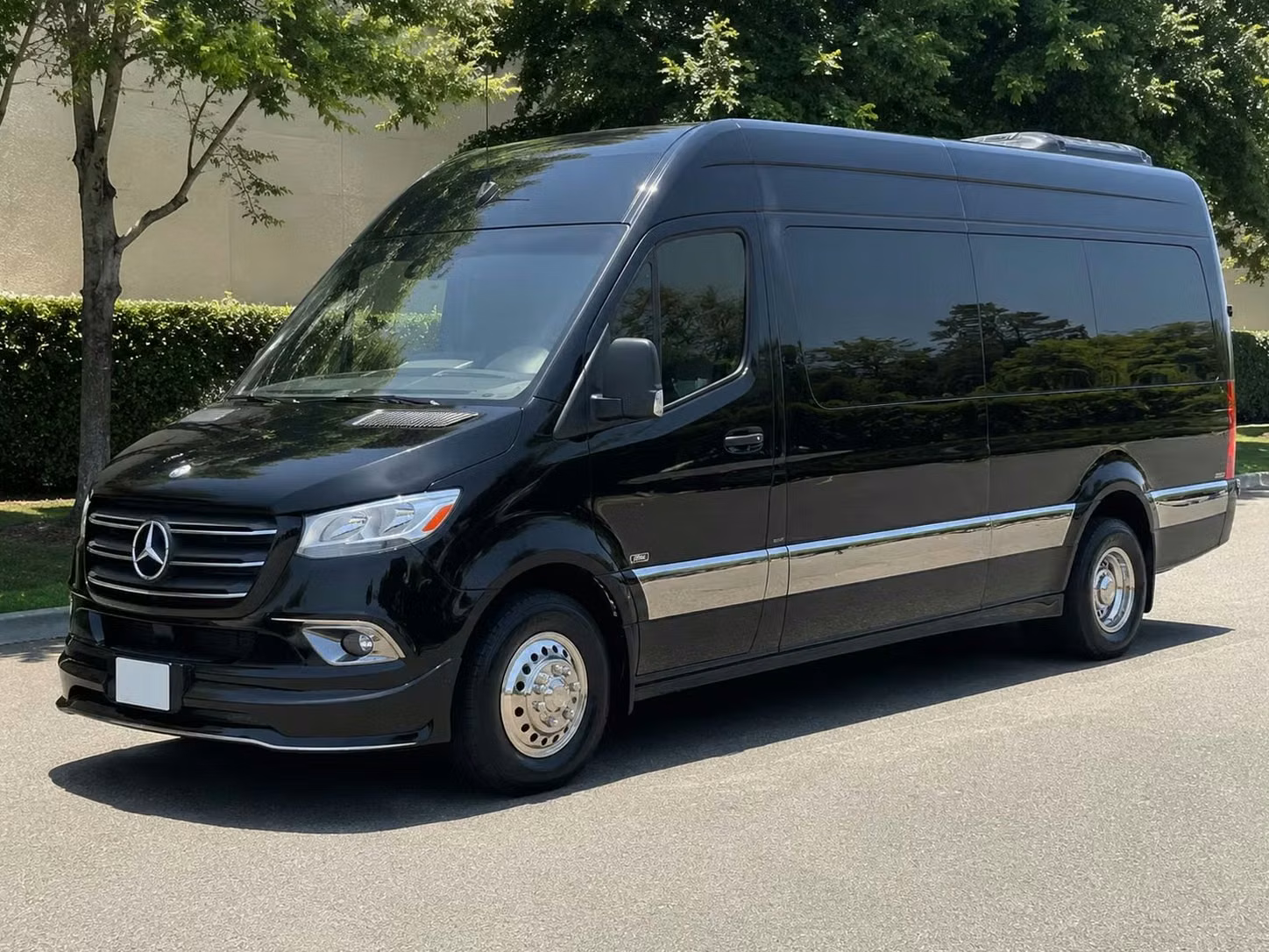 lima sprinter van rental with driver